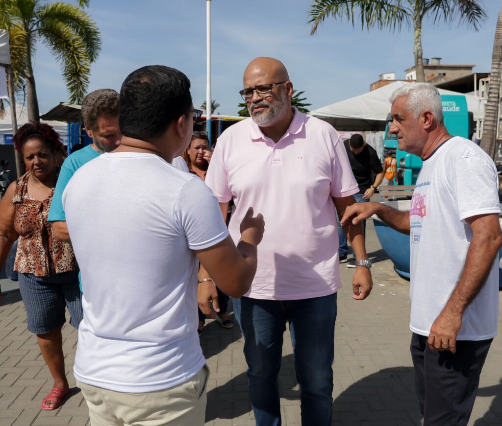 Ação social em homenagem ao Dia das Mães levou serviços gratuitos e atrações culturais para Praça de Heliópolis