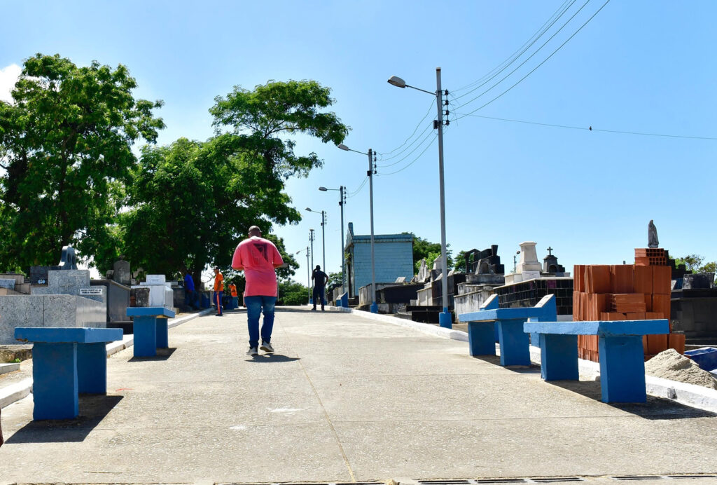 Prefeitura de Belford Roxo reforma Cemitério da Solidão
