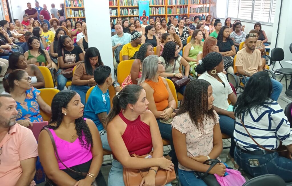 Secretaria de Assistência Social de Belford Roxo faz reunião visando a retomada do atendimento ao CadÚnico