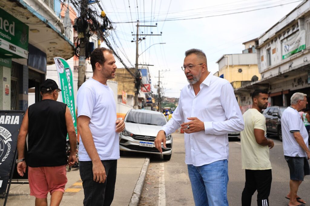 Prefeito de Belford Roxo anuncia repressão contra ferros-velhos que compram tampas de bueiros e fios roubados