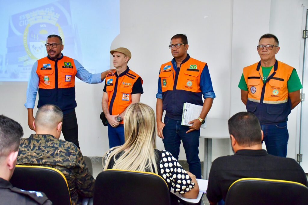 Defesa Civil de Belford Roxo promove reunião sobre Plano de Contingência