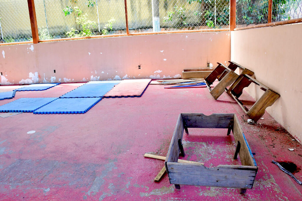 Secretários visitam Casa da Cultura e Vila Olímpica destruídas e prometem agilizar recuperação