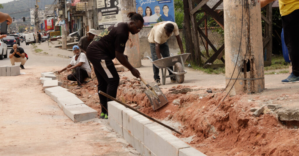 Prefeitura de Belford Roxo inicia serviços de paisagismo de no Jardim Redentor
