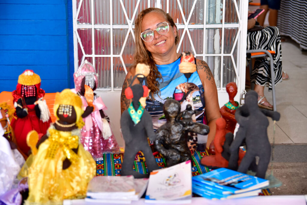 Secretaria de Trabalho realiza o 1º Encontro de Mulheres Empreendedoras com homenagens