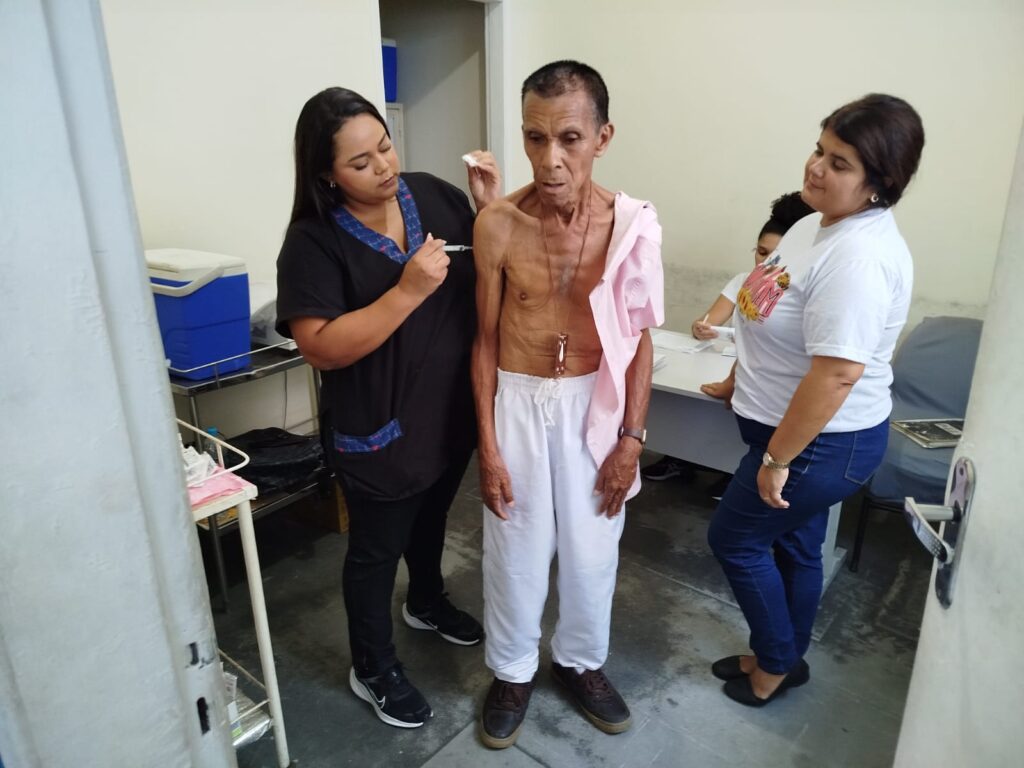 Prefeitura de Belford Roxo inicia imunização contra gripe influenza