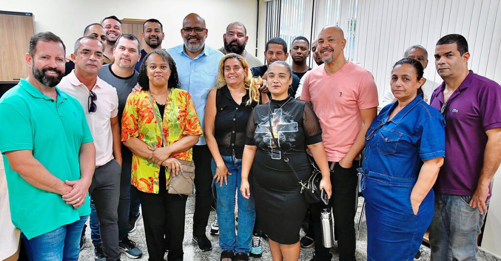 Chefe de gabinete da Prefeitura recebe comerciantes que apresentam sugestões para Heliópolis