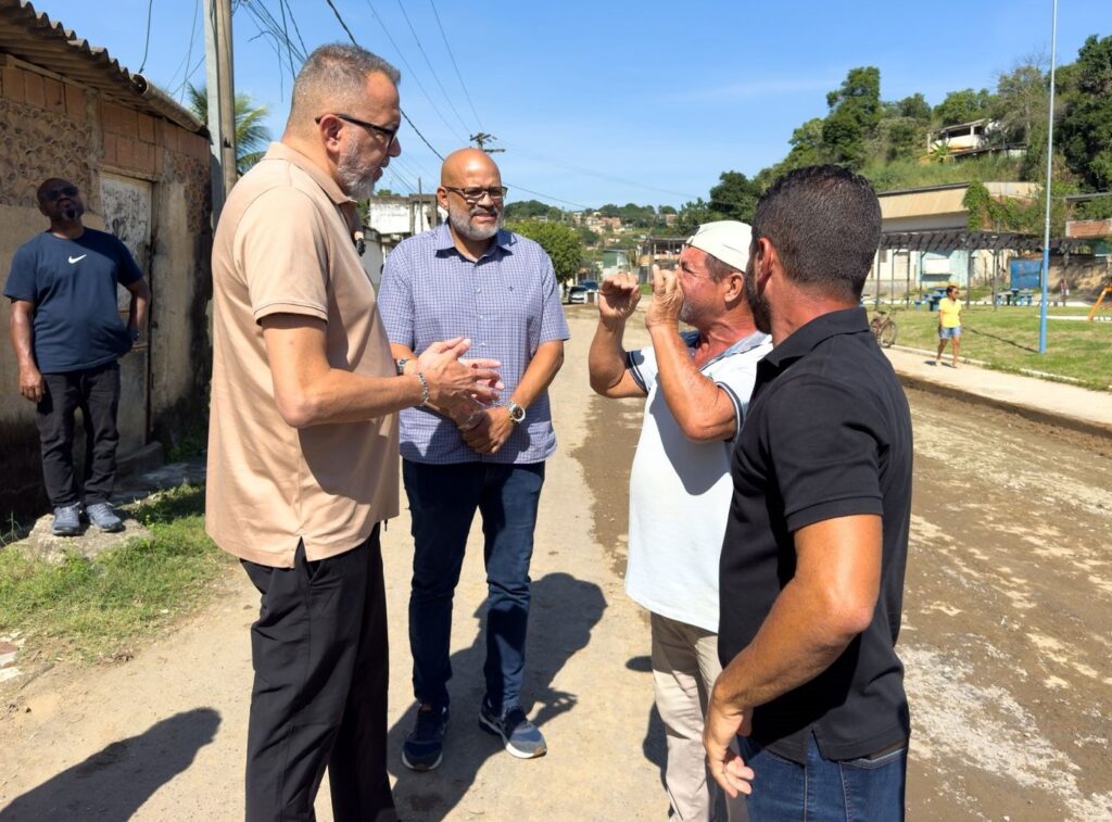 Prefeito Márcio Canella inicia obras de pavimentação na Avenida Alberto Sampaio na Vila Maia e Nova Aurora