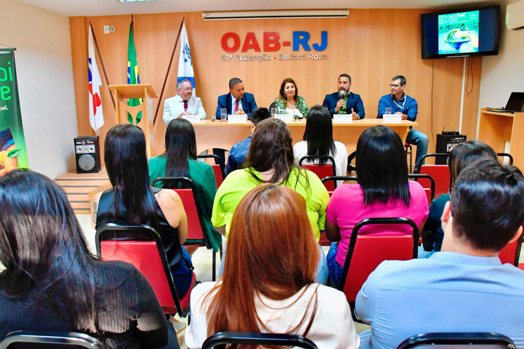 Secretário participa de palestras sobre o meio ambiente na OAB de Belford Roxo e em igreja do Lote XV