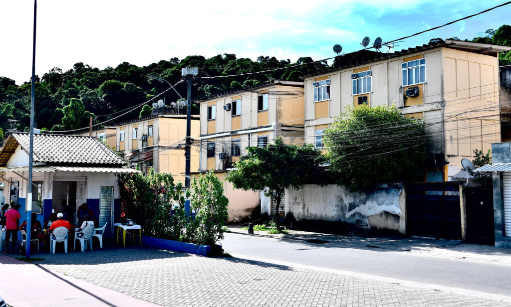 Governo do Estado anuncia a reforma de dois conjuntos residenciais no bairro sargento Roncalli