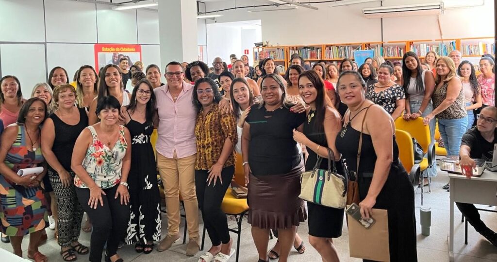 Belford Roxo realiza capacitação sobre documentação básica