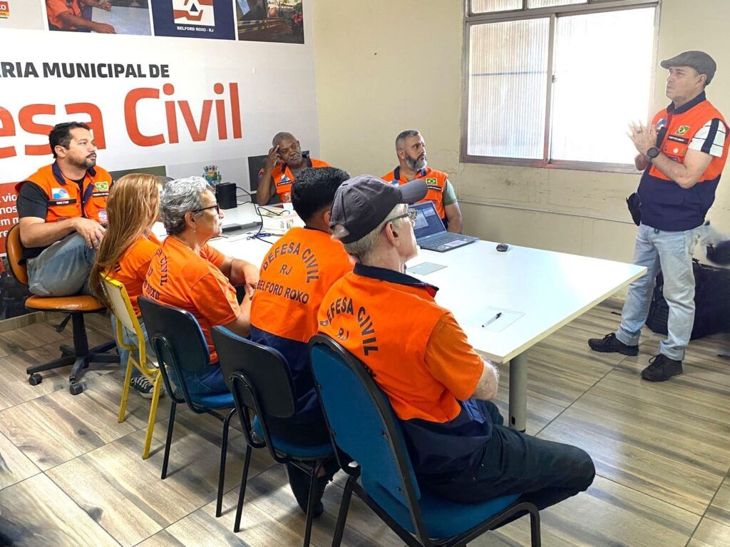 Defesa Civil de Belford Roxo realiza capacitação interna para os novos integrantes da pasta