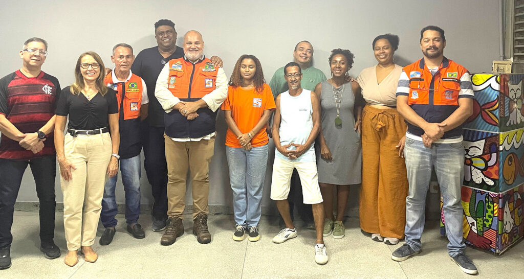 Defesa Civil de Belford Roxo realiza palestra educativa para os alunos do Ciep Wilson Grey