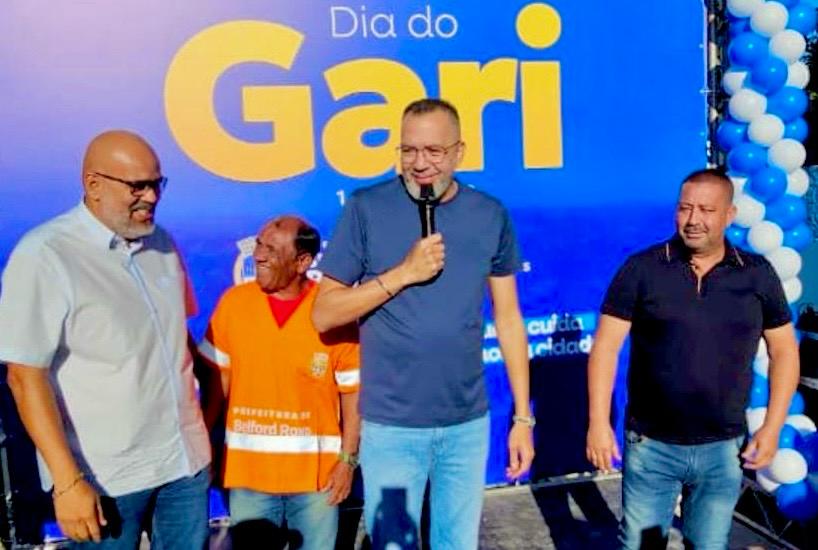 Márcio Canella participa de café da manhã com garis e anuncia gratificação de 20% para a categoria