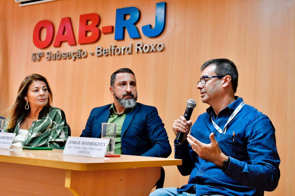 Secretário participa de palestras sobre o meio ambiente na OAB de Belford Roxo e em igreja do Lote XV