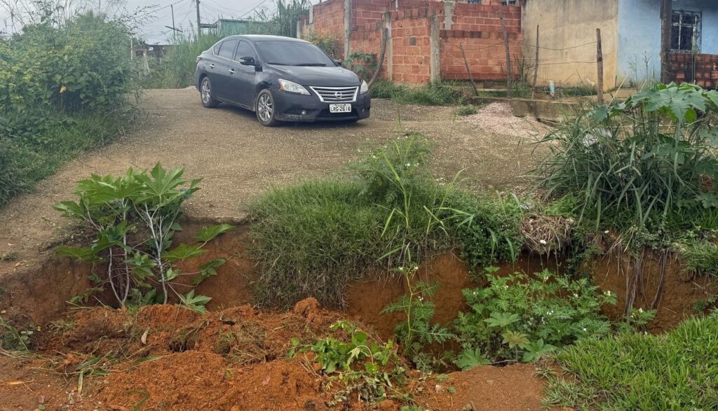 Secretaria de Transportes e Polícia Militar fazem operação nas comunidades do Avião e do Sapo