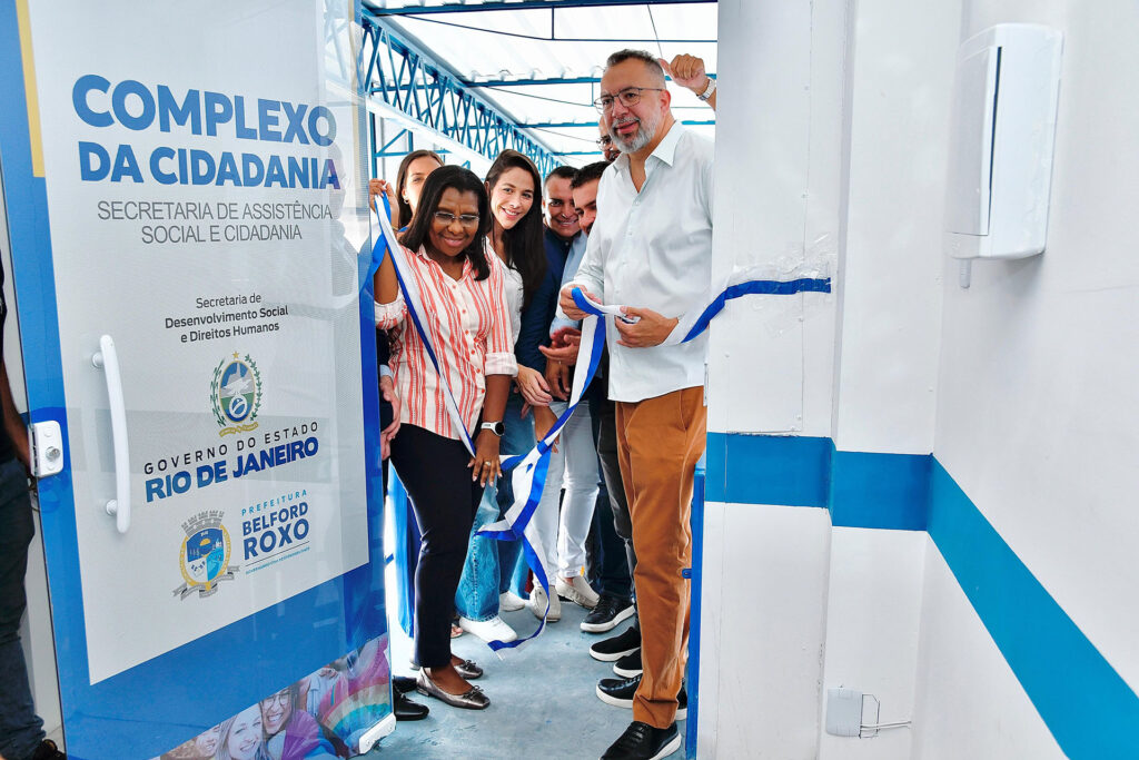 Prefeito Márcio Canella e secretária Rosângela Gomes  inauguram Complexo de Cidadania em Belford Roxo