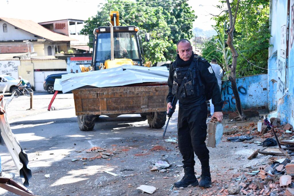 Prefeitura de Belford Roxo apoia operação da Polícia Militar contra o tráfico de drogas no Castelar