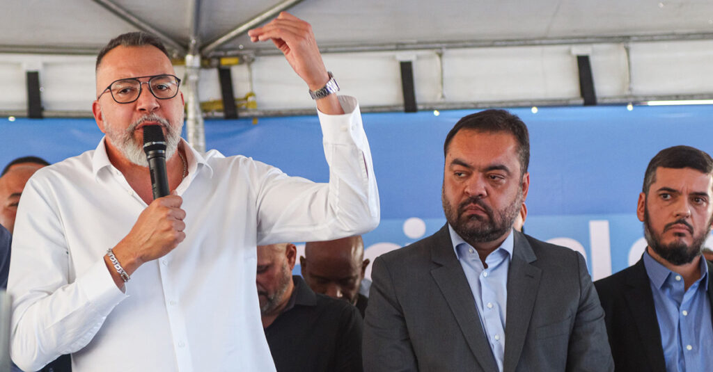 Governador e prefeito inauguram base do Proeis em Belford Roxo, lançam obras do canal Maxambomba e visitam Hospital Geral de Emergência
