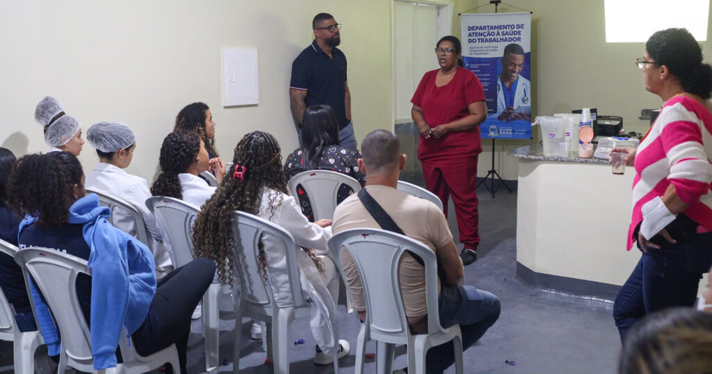 Hospital Municipal recebe capacitação de 'Atenção à Saúde do Trabalhador' para servidores 