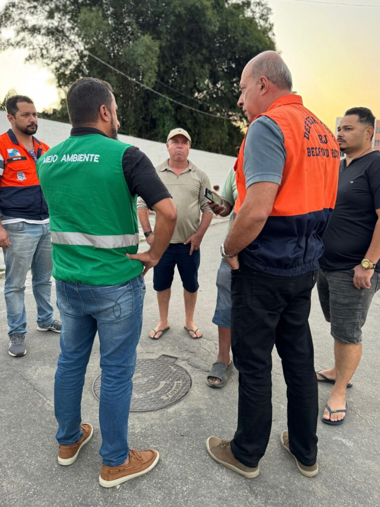 Secretaria de Defesa Civil e Meio Ambiente realizam escuta ativa no bairro Recantus