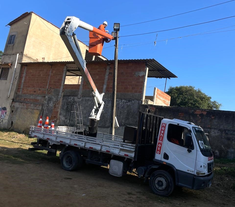 Prefeitura realiza mutirão de limpeza e de manutenção em diversos bairros