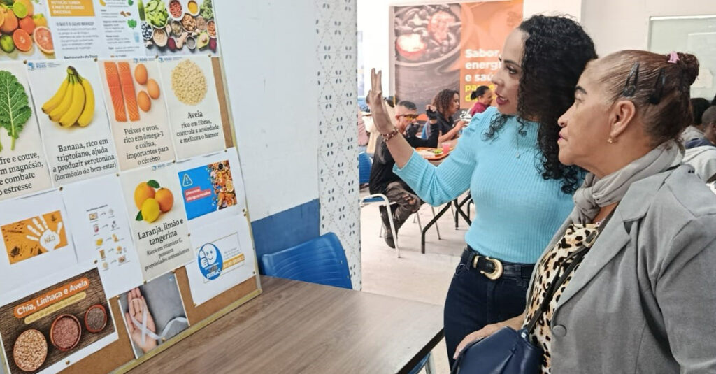 Semasc faz campanha de prevenção às drogas no Restaurante do Povo de Belford Roxo e indica alimentos para recuperação