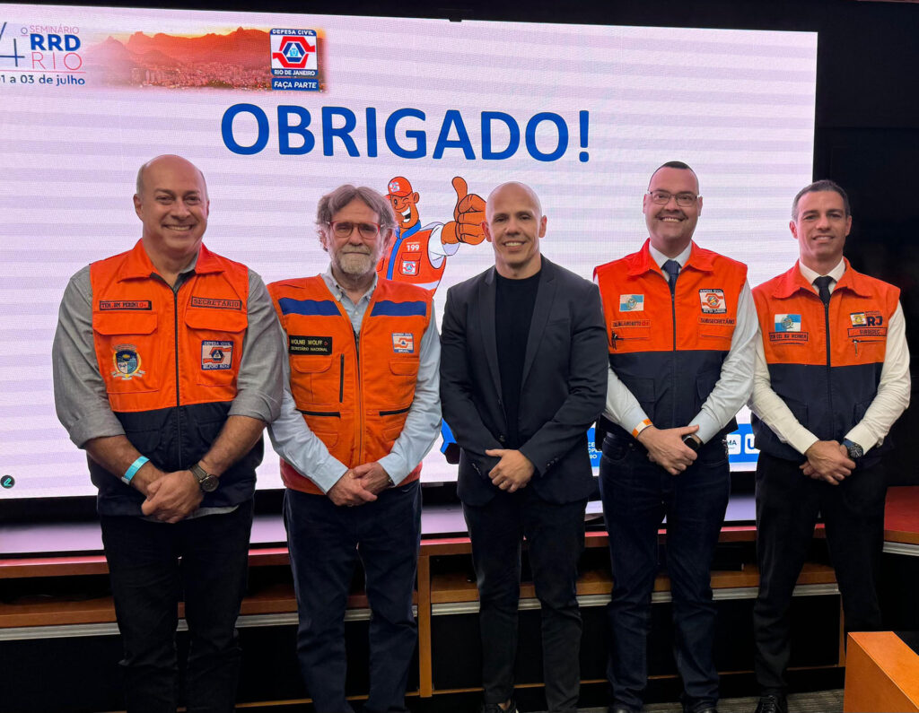 Defesa Civil de Belford Roxo participa do IV Seminário Técnico Científico para Redução de Riscos de Desastres