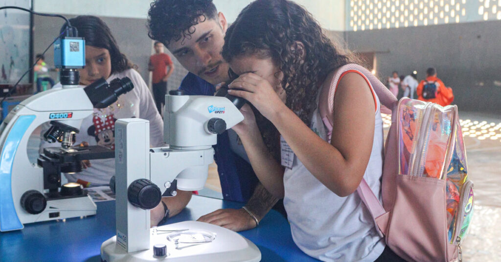 Projeto Ciência Móvel do Museu da Vida Fiocruz encerra passagem por Belford Roxo neste sábado