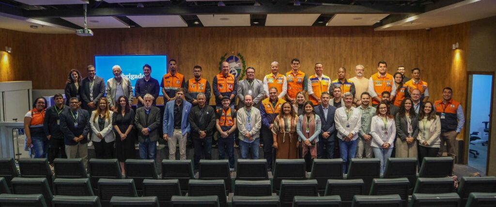 Defesa Civil de Belford Roxo marca presença na apresentação do novo sistema de monitoramento do Governo do Estado