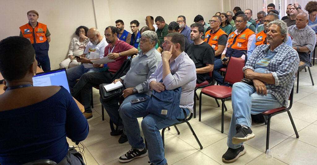 Reunião do Subcomitê Oeste do CBH Baía de Guanabara é realizada em Belford Roxo