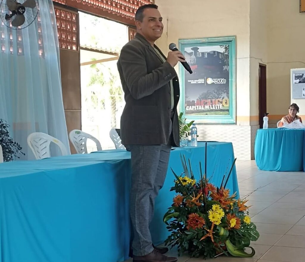 Secretário de Assistência de Belford Roxo faz palestras sobre o SUAS em vários municípios do Estado