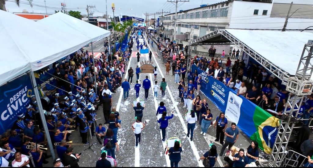 Prefeito Márcio Canella celebra a ‘Independência de Belford Roxo’ no Desfile Cívico de 7 de Setembro