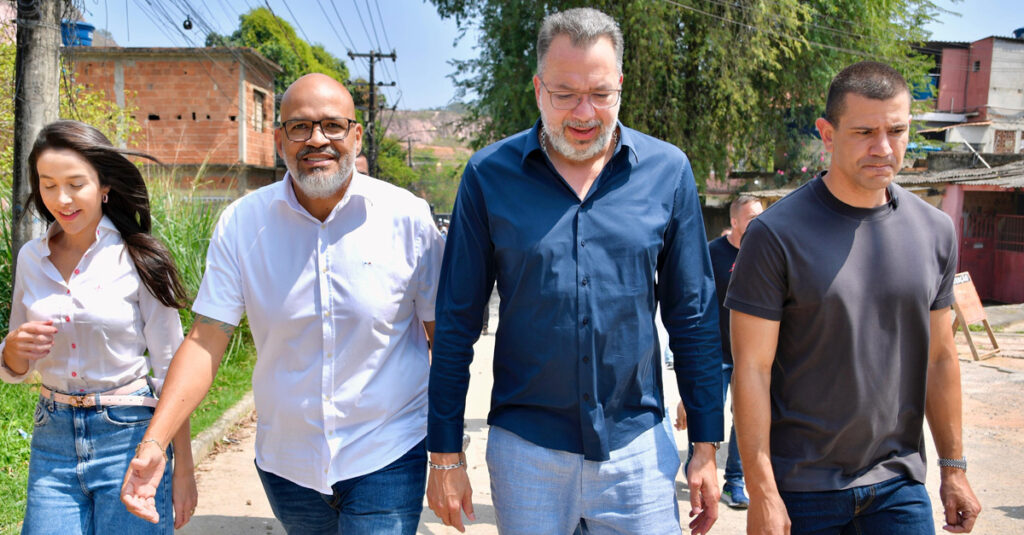 Prefeito Canella e Secretário das Cidades lançam obras de pavimentação e drenagem de quase R$ 100 milhões em Santa Tereza e Parque São José