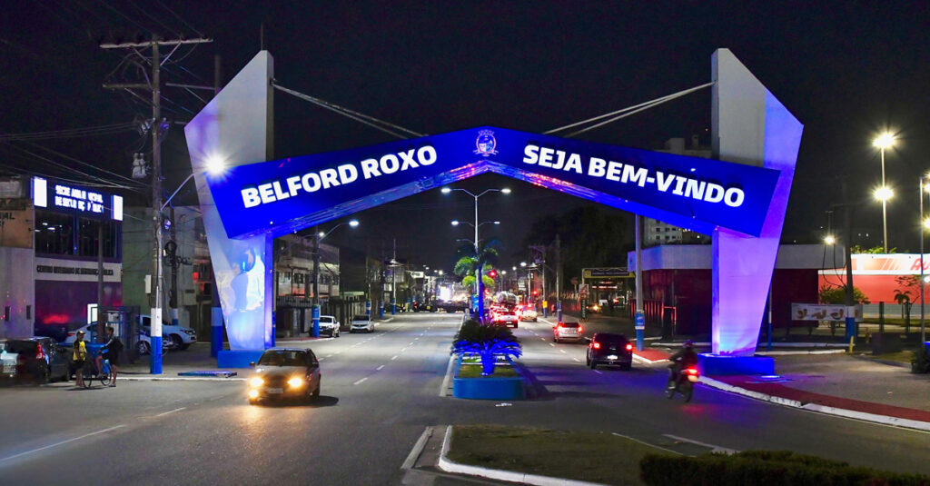 Prefeitura reestrutura pórtico que estava com estrutura corroída