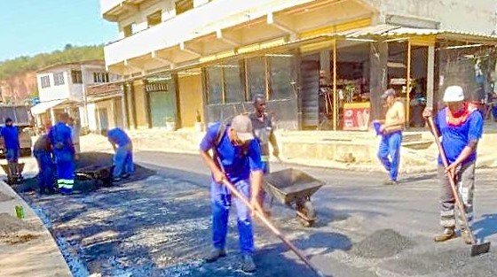 Ruas do Shangrilá recebem novo asfalto e revitalização