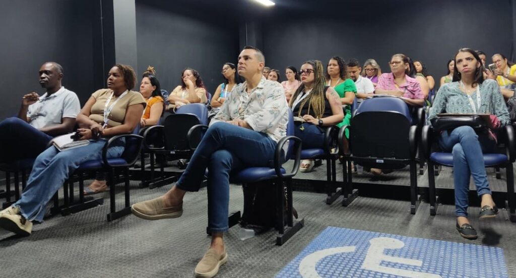 Profissionais da Assistência Social de Belford Roxo participam de capacitação sobre Integração ao Mundo do Trabalho