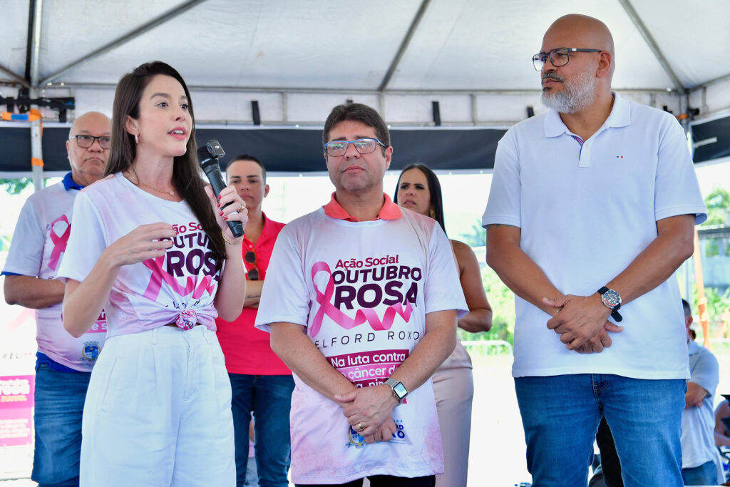 Grande ação social Outubro Rosa leva serviços gratuitos, carinho e atenção para milhares de mulheres em Belford Roxo
