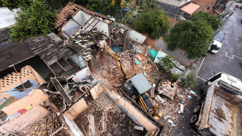 Prefeito Canella anuncia construção de creche em tempo integral, UBS e área de lazer no Morro da Palmeira
