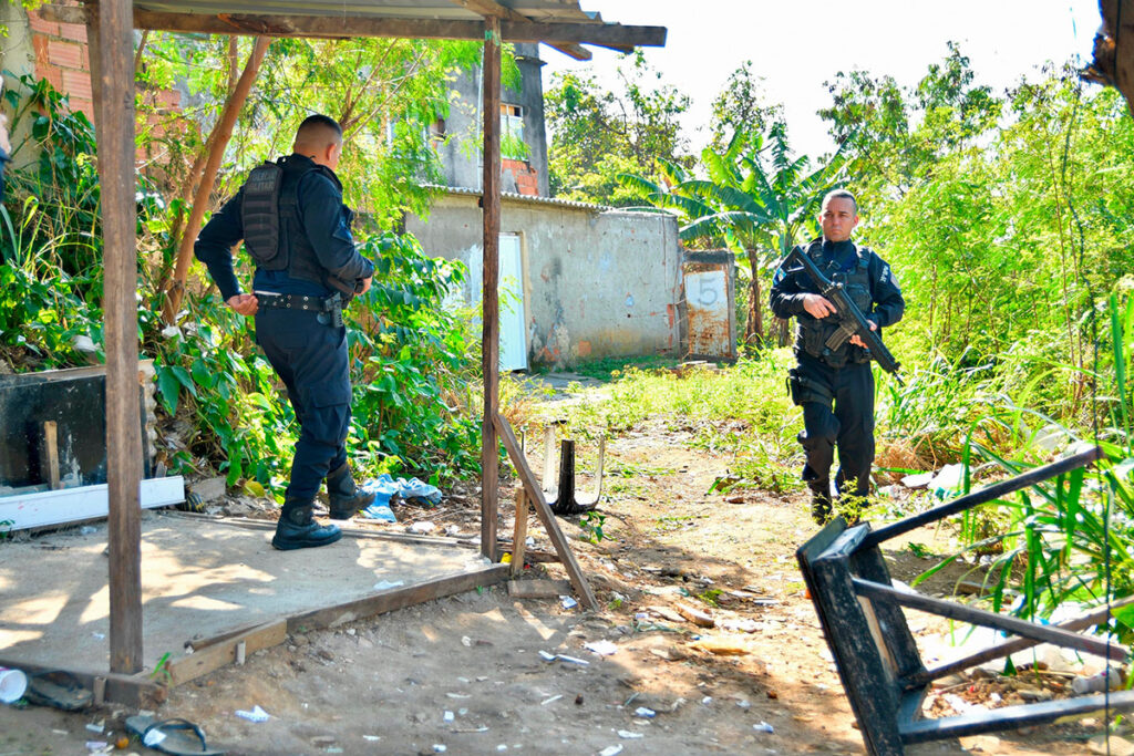Prefeito Márcio Canella acompanha ações contra a criminalidade no Morro da Palmeira
