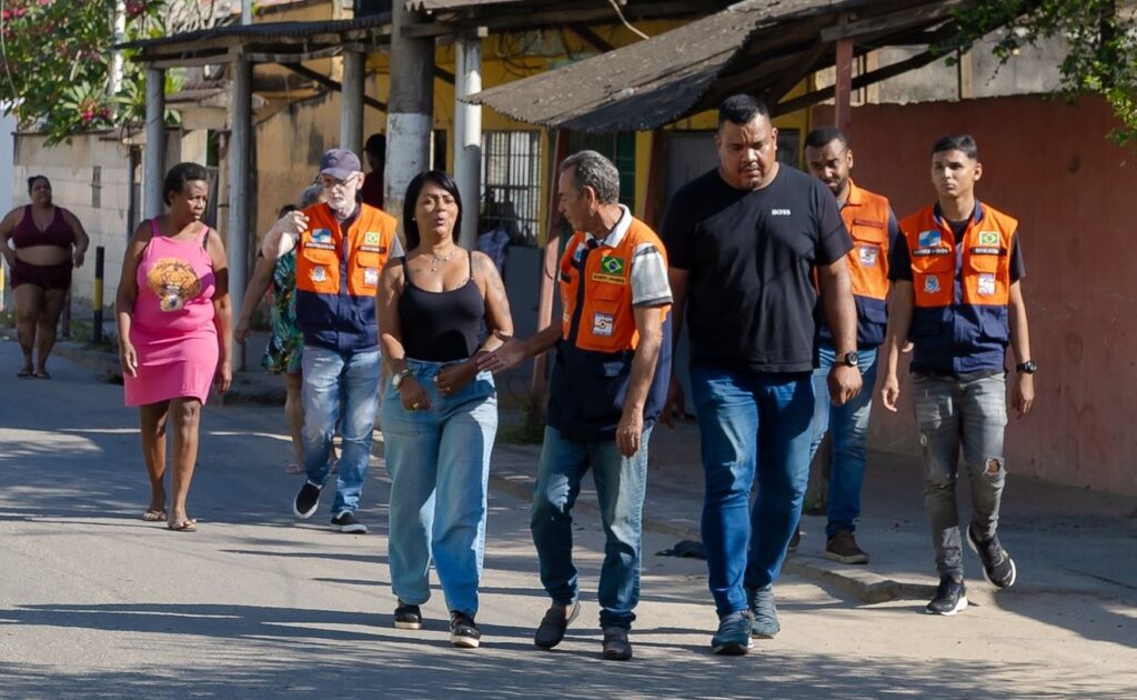Defesa Civil de Belford Roxo realiza exercício simulado de evacuação em situações de alagamento no Bairro Recantus