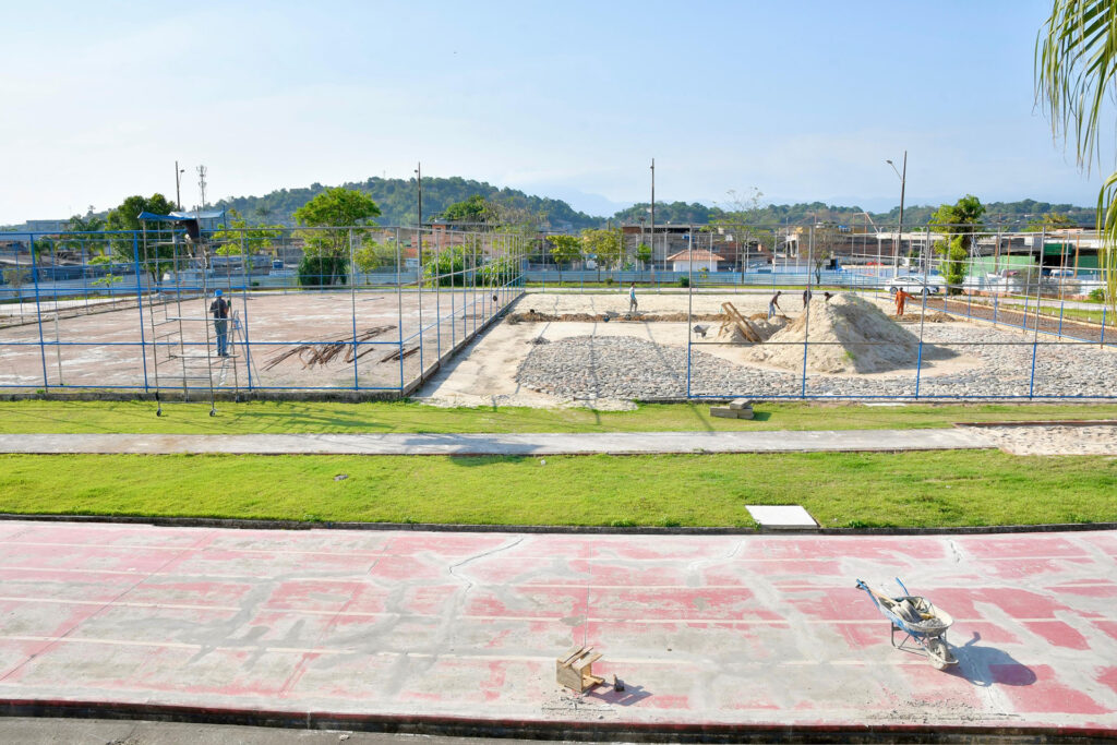 Prefeito Márcio Canella visita Vila Olímpica e vistoria as obras do complexo esportivo