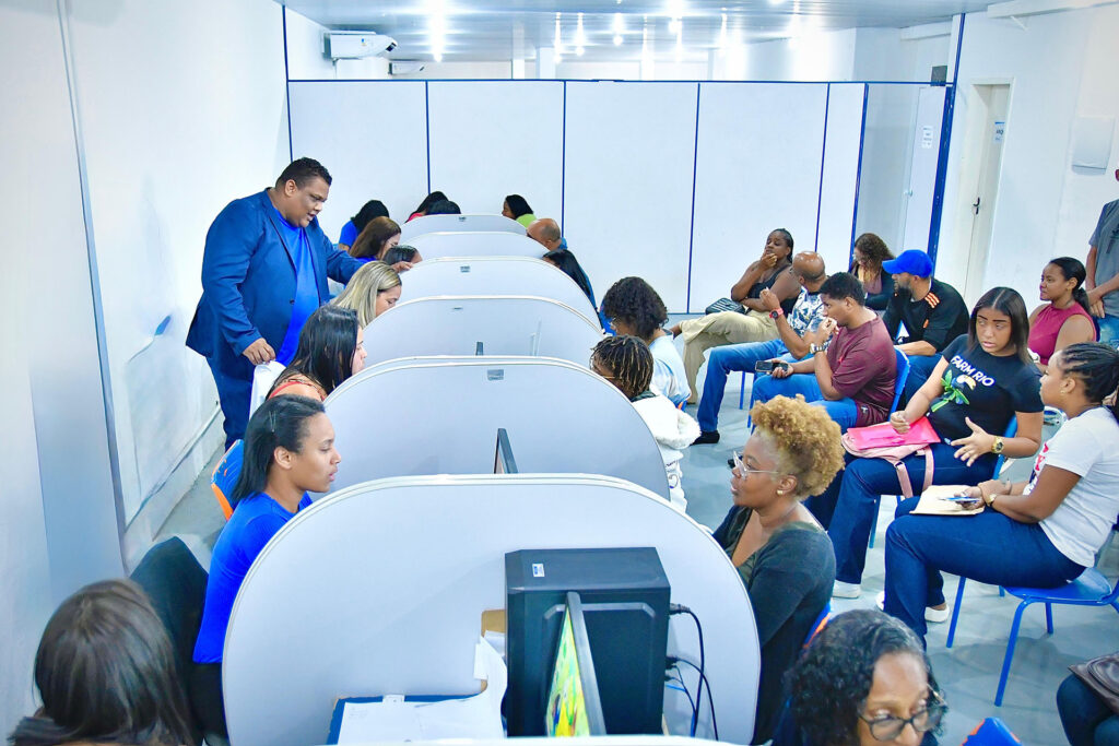 Rede Baurú irá inaugurar restaurante em outubro e abre 94 vagas para a filial de Belford Roxo