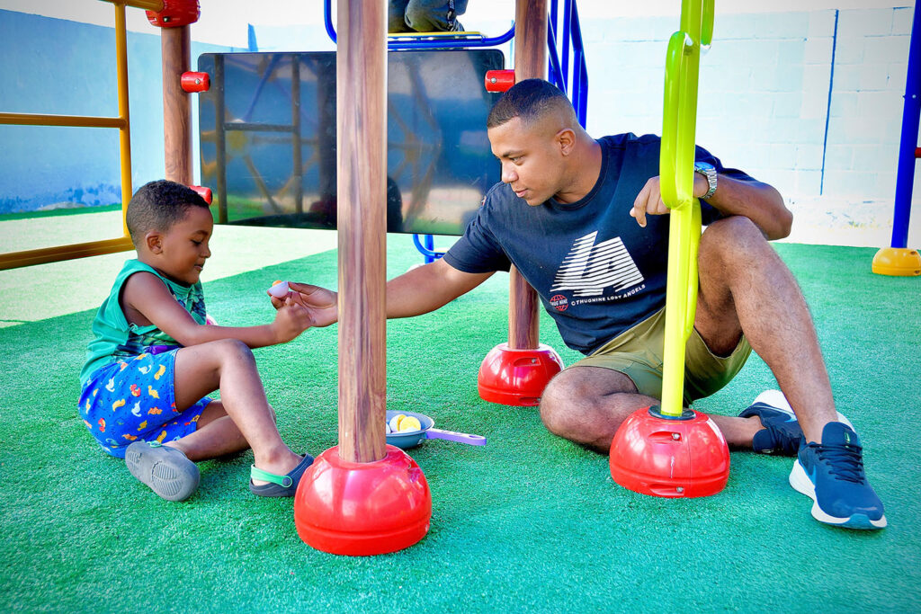 Espaço TEA Vila Entre Rios e Casa do Autista contam com atendimento especializado para crianças com Transtorno do Espectro Autista