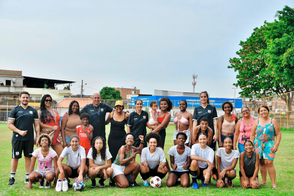 Projeto em Belford Roxo cria oportunidade para o desenvolvimento do futebol feminino