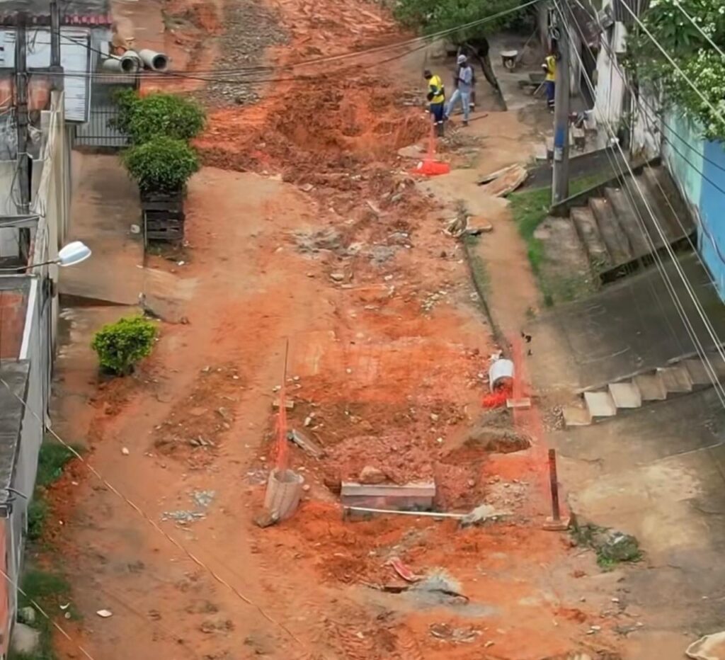 Marcelo Canella acompanha obras no Parque São José e em Santa Tereza