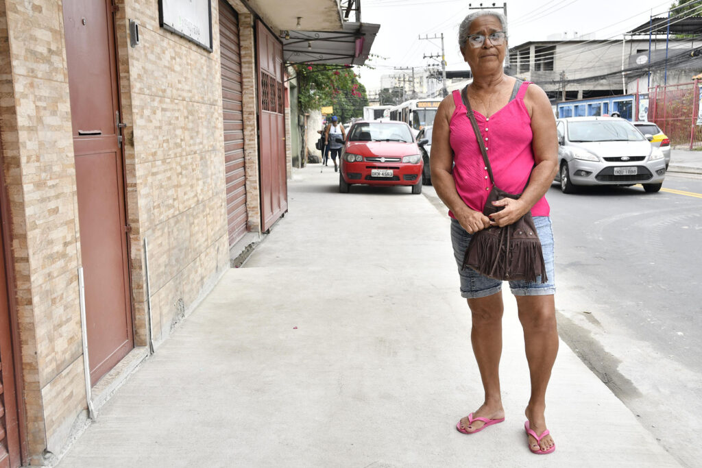 Prefeitura e Governo do Estado realizam obras de calçamento e melhoria de acessibilidade na Avenida Benjamin Pinto Dias, no Centro