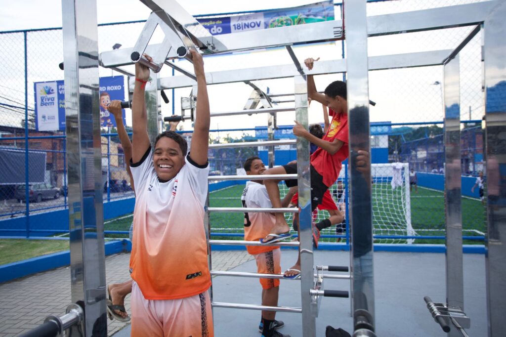Prefeito Márcio Canella entrega Praça do Comércio revitalizada para os moradores da Prata