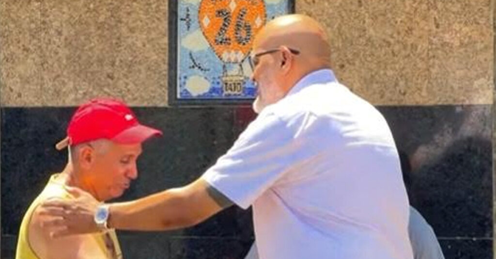 Prefeitura e Governo do Estado realizam pavimentação e sinalização no Parque São Vicente, Roncalli e Vasco