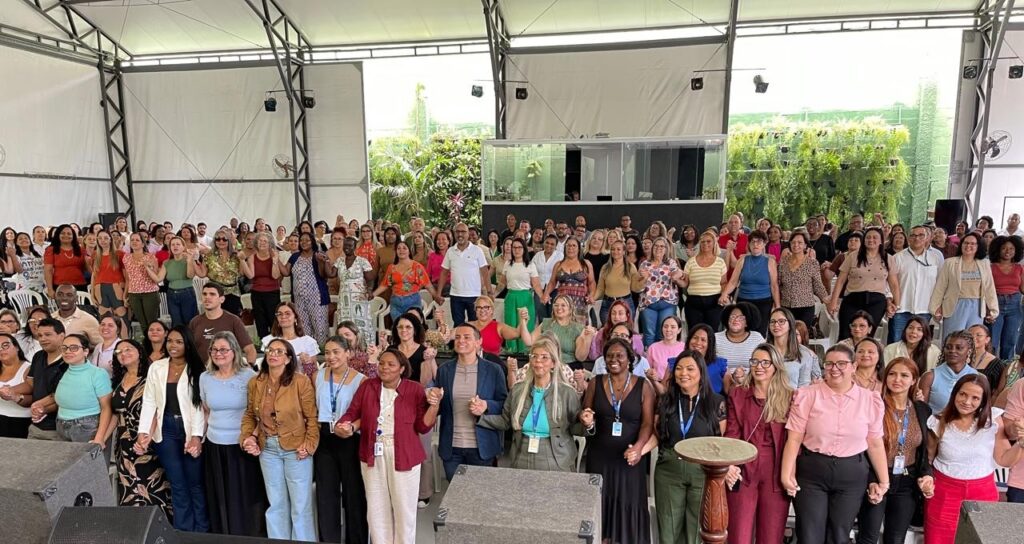 Projeto “Rede de Mãos Dadas” fortalece vínculo entre famílias, escola e comunidade em Belford Roxo-RJ