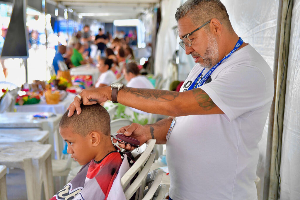 Em parceria com a Prefeitura, ação social ‘OAB Itinerante’ atende a moradores de diversos bairros em Heliópolis com uma série de serviços